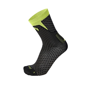 Носки унисекс Mico Light Weight M1 Trail Run Sock Nero/Giallo Fluo